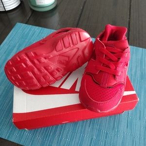 Nike infant Huaraches